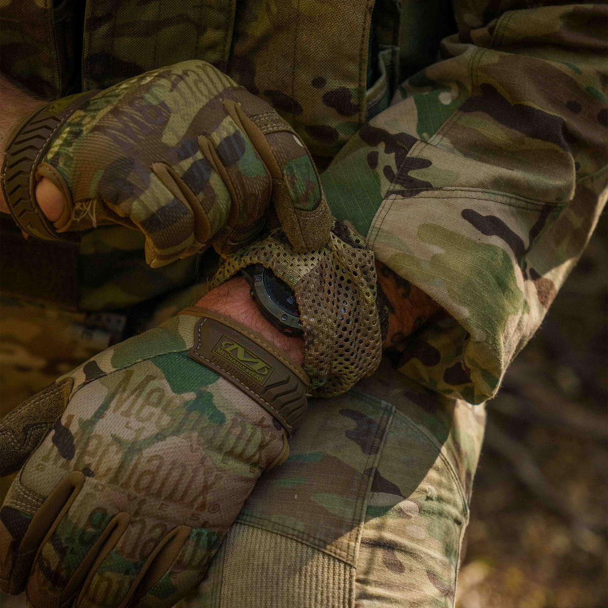 MULTICAM® Mesh Watch Shroud
